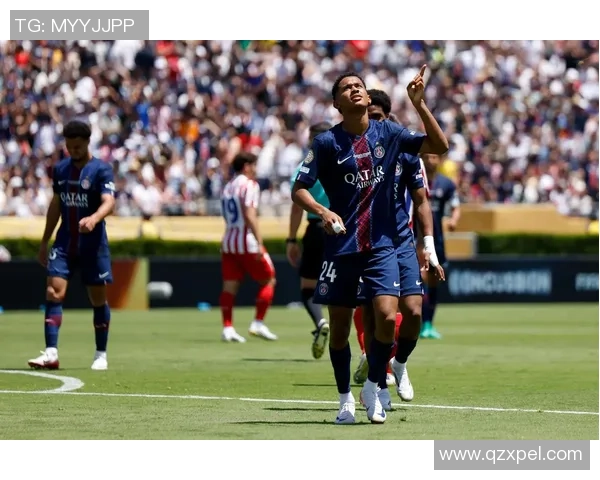 中超赛场惊现大冷门巴黎圣日耳曼5-0横扫多特蒙德引发热议