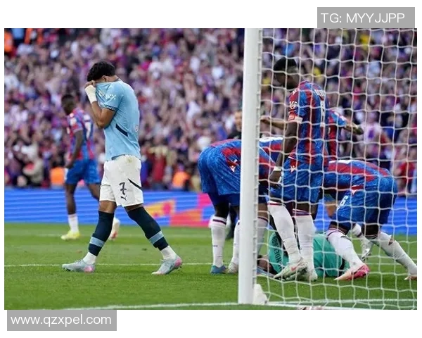 中超激战曼城大胜那不勒斯红牌事件引发全场热议与转会传闻