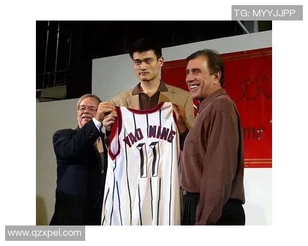 姚明带领CBA球队勇夺冠军的辉煌历程与背后故事揭秘