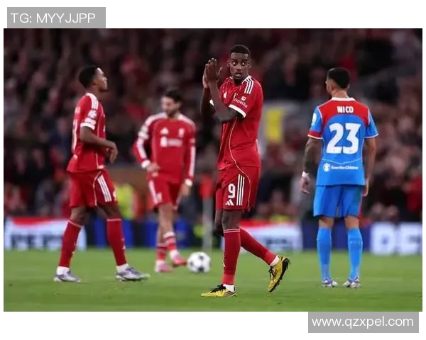 本菲卡逆袭巴萨5比1神奇扑救成比赛转折点引发全场狂欢