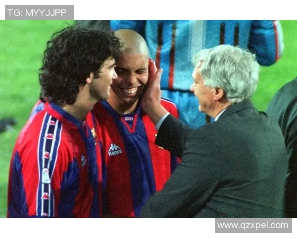 友谊赛精彩对决那不勒斯与多特蒙德战成平局争议判罚引发热议 友谊赛精彩对决那不勒斯与多特蒙德战成平局争议判罚引发热议