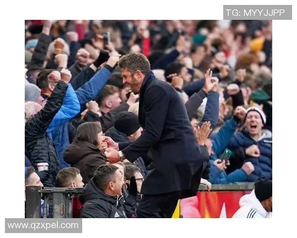 尤文图斯狂胜曼联五球帽子戏法引爆全场精彩瞬间回顾