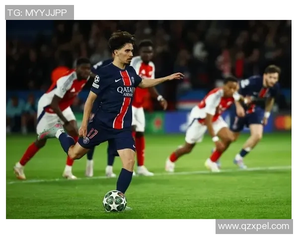 意甲激战AC米兰与巴黎圣日耳曼战成平局帽子戏法引发争议判罚热议